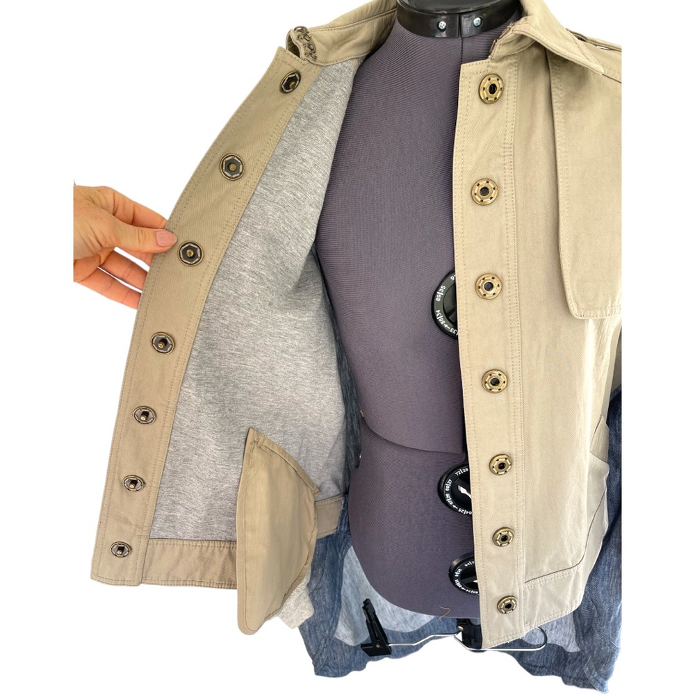 Rare light bi-level jacket by Alexander Wang. - Picture 2 of 7